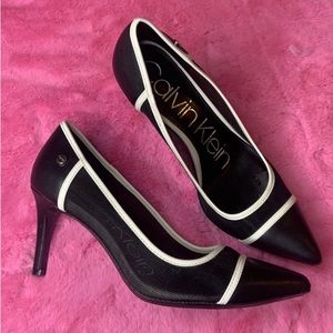 Vintage Calvin Klein Pumps